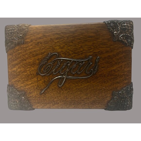 Cigar Box - Antique circa 1890s - Tiger Oak with Metal Ornate Corner Mounts - Picture 7 of 16